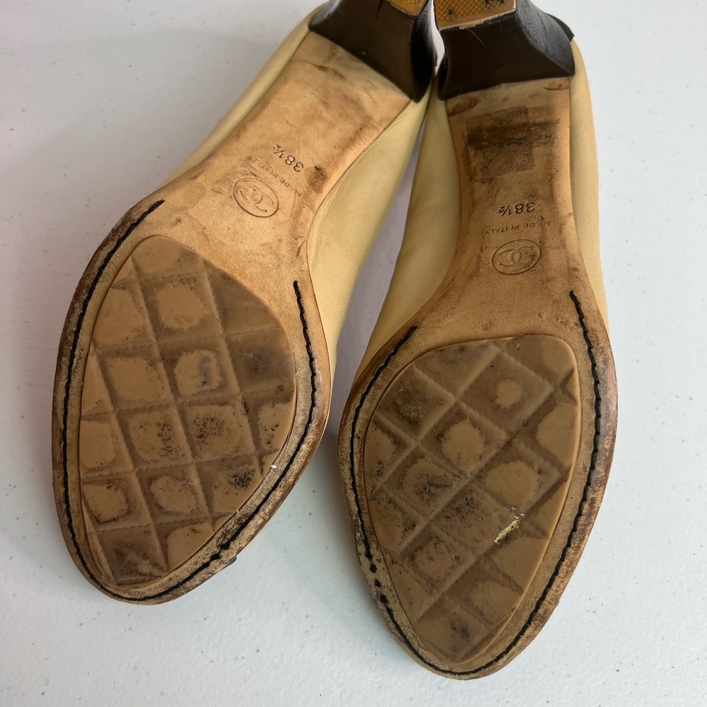 Chanel Classic Nude Ballet Pumps - Picture 4 of 10